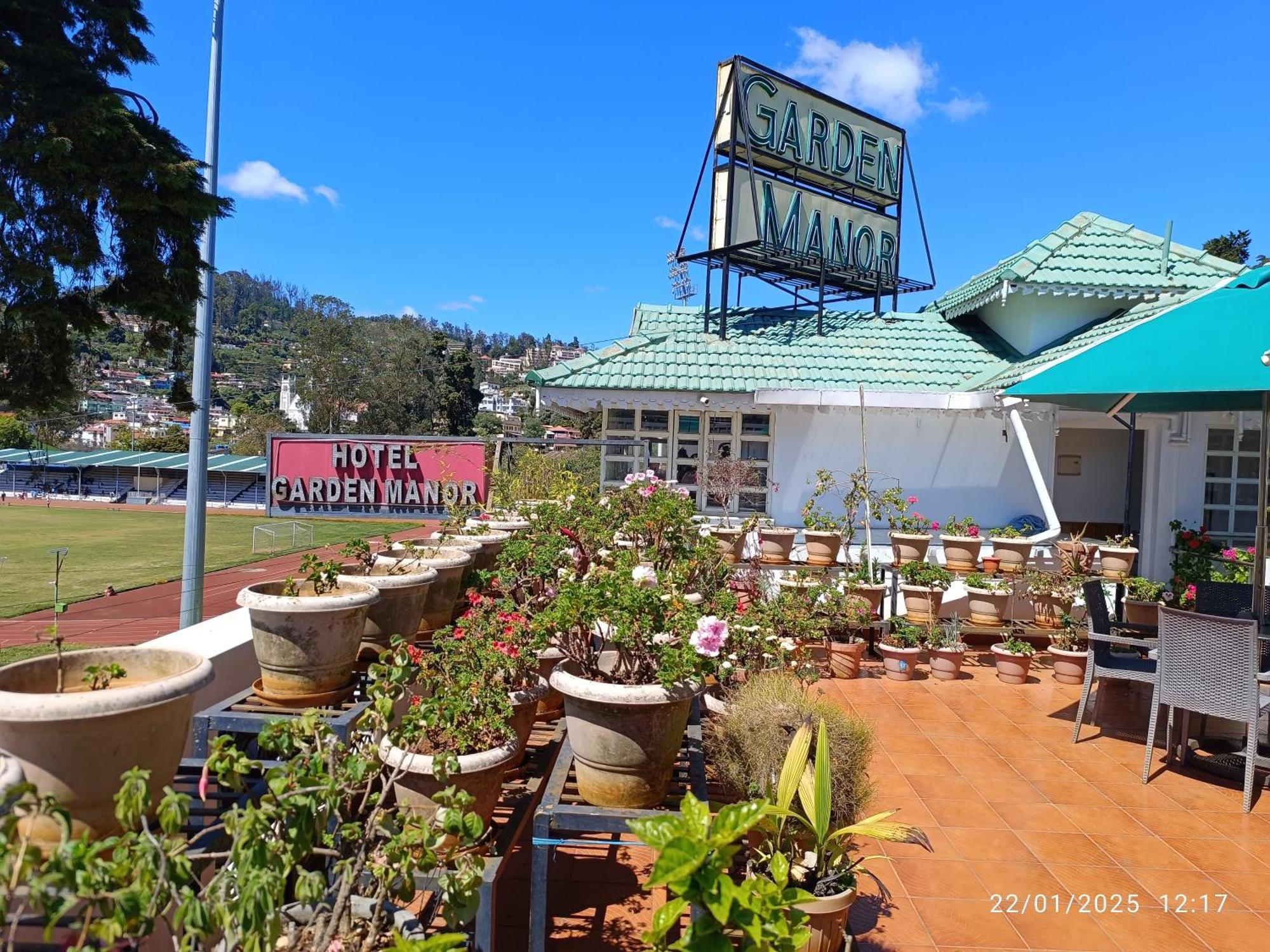 מלון אוטי Garden Manor מראה חיצוני תמונה