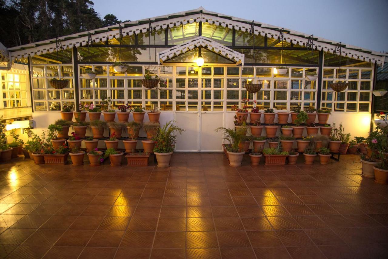 מלון אוטי Garden Manor מראה חיצוני תמונה
